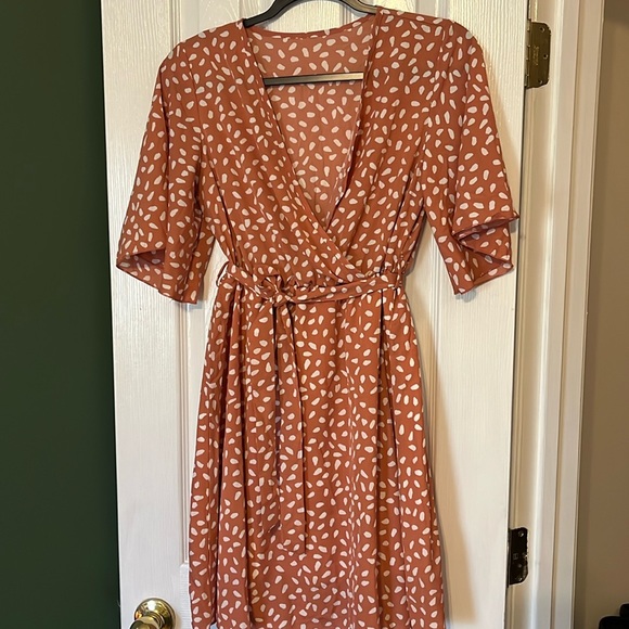 Pink polkadot dress - Picture 1 of 1